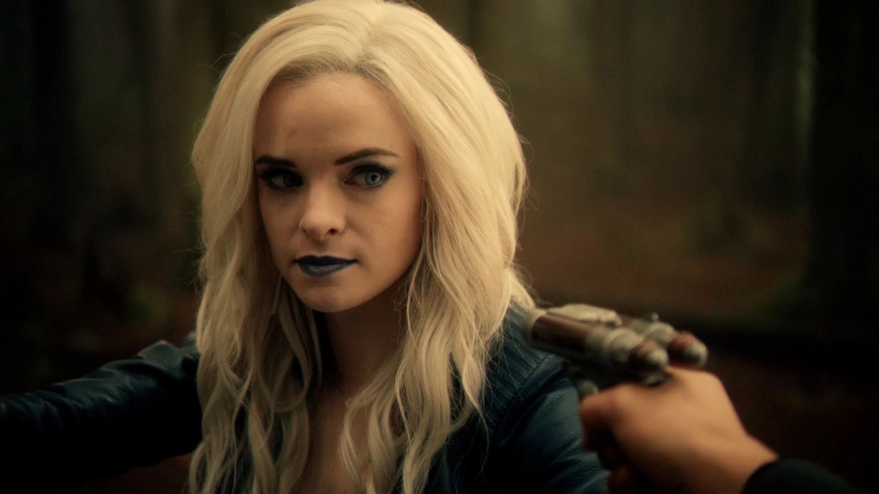 Danielle Panabaker Discusses What’s Next for Caitlin, Killer Frost in ‘The Flash’ Season Four