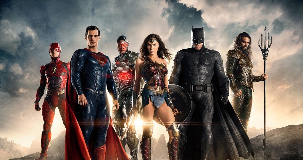 ‘Marvel vs DC’ Fan Trailer Pits The Avengers Against the Justice League