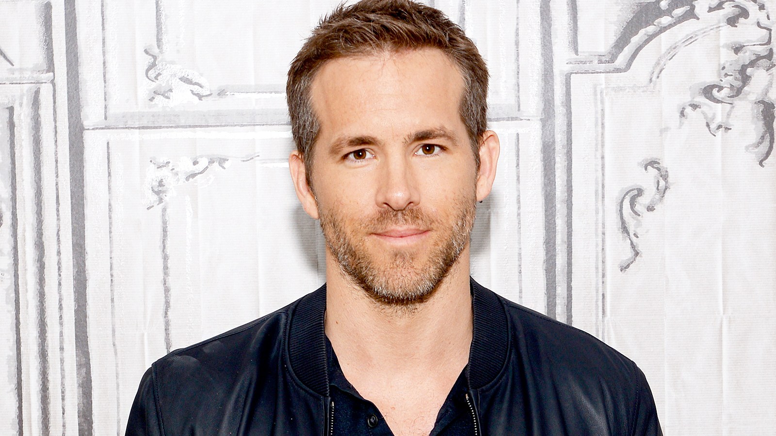 Ryan Reynolds Developing ‘Clue’ Movie Based on the Board Game