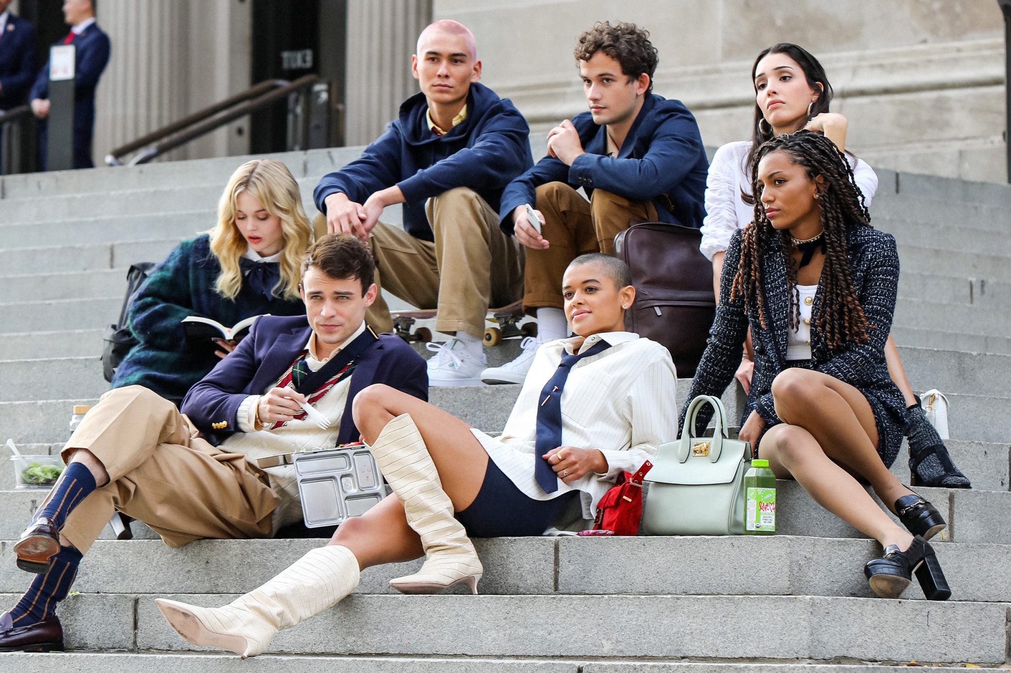 Gossip Girl, Episode 1: “Just Another Girl on the MTA” Brings Us Back To Constance Billard, But We Are Off To A Clumsy Start – Recap